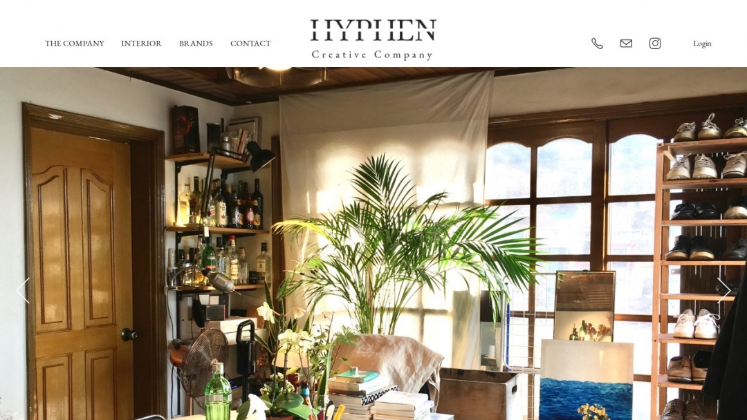 Screenshot of hy-phen's Website