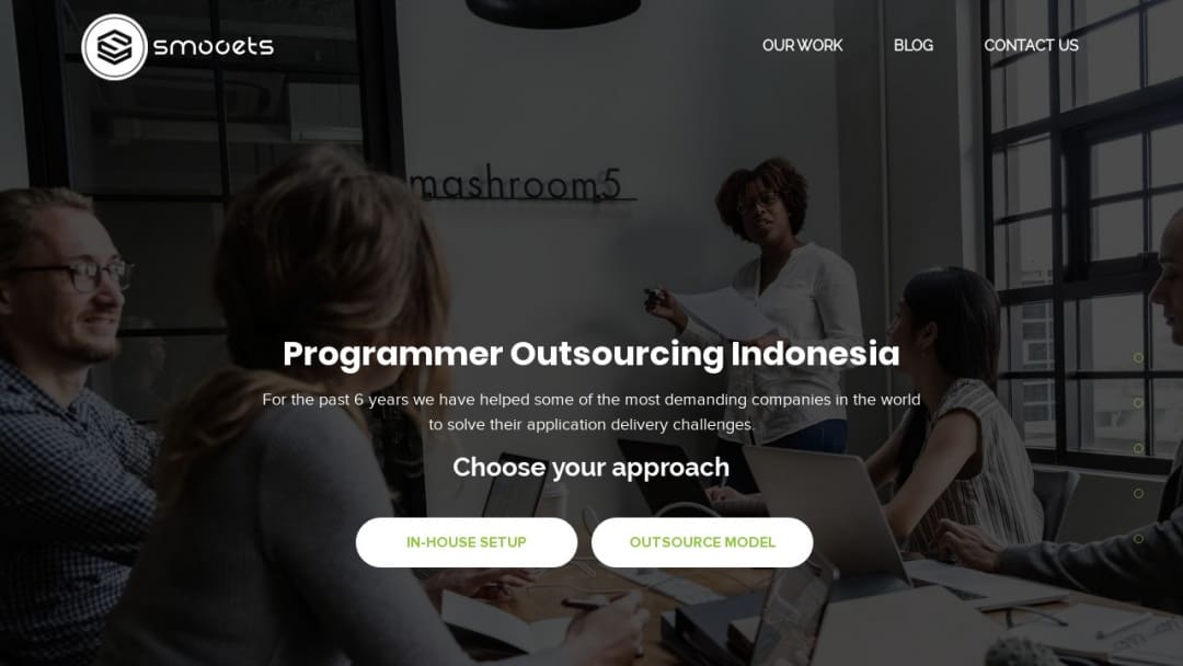 Screenshot of PT. Smooets Teknologi Outsourcing's Website