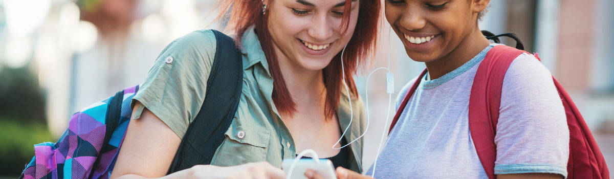 Creates Social Listening